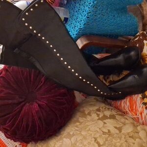 BRAND NEW VENUS BLACK OVER THE KNEE NEVER WORN.. NEW